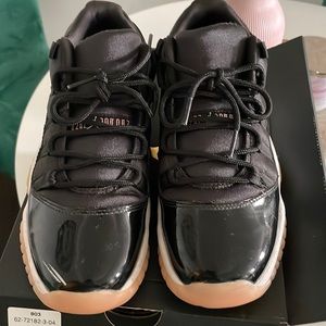 Jordan 11 Retro low